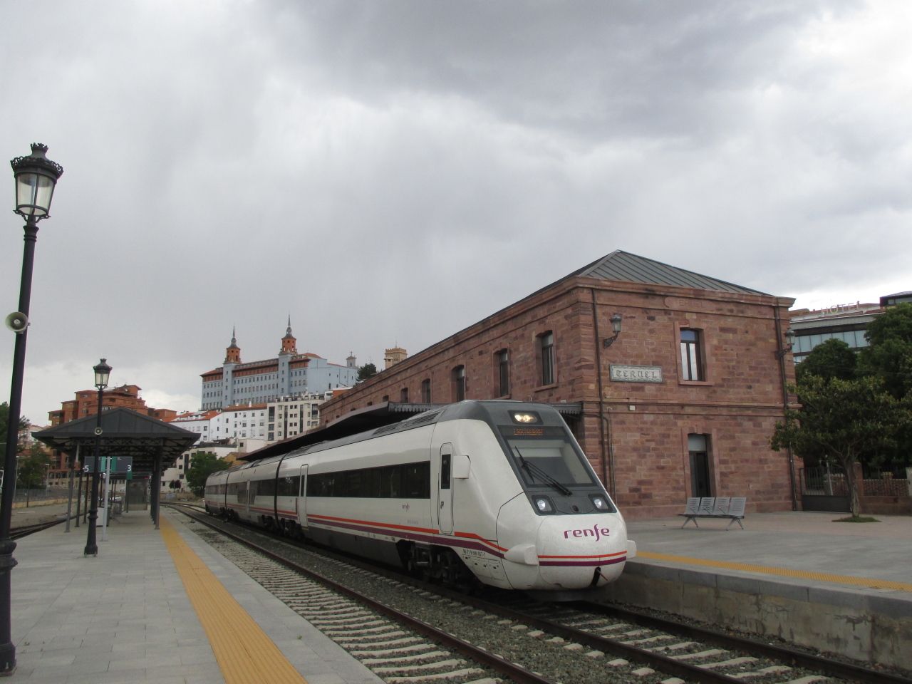  photo Teruel RENFE_zps57bvxp47.jpg