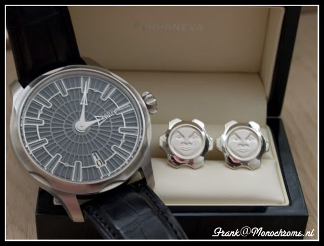 Sarpaneva K1 with Sarpaneva moon phase cufflinks