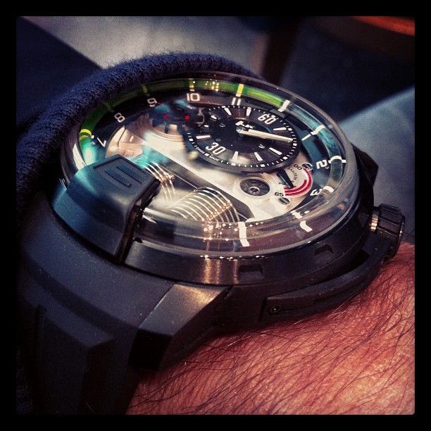 HYT H1 DLC wristshot