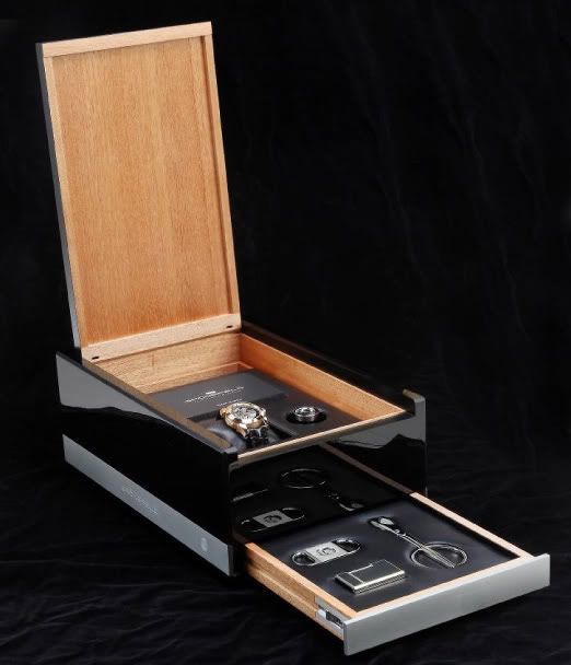 Grönefeld GTM-06 presentation box including a humnidor