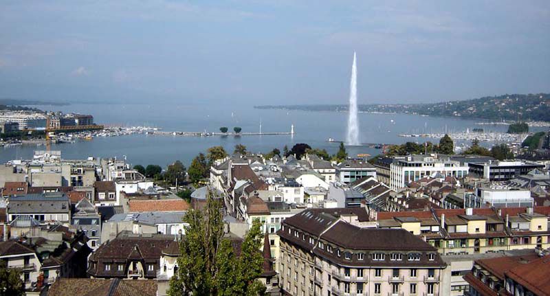 Lake Geneva fountain