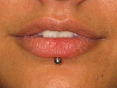 labret peircing Image