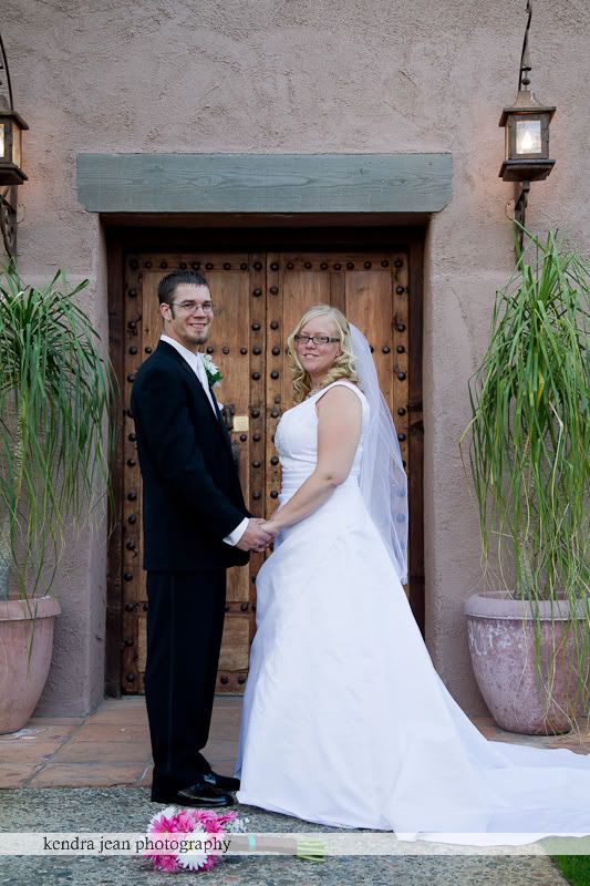 cave creek wedding photographer,modern wedding photographer