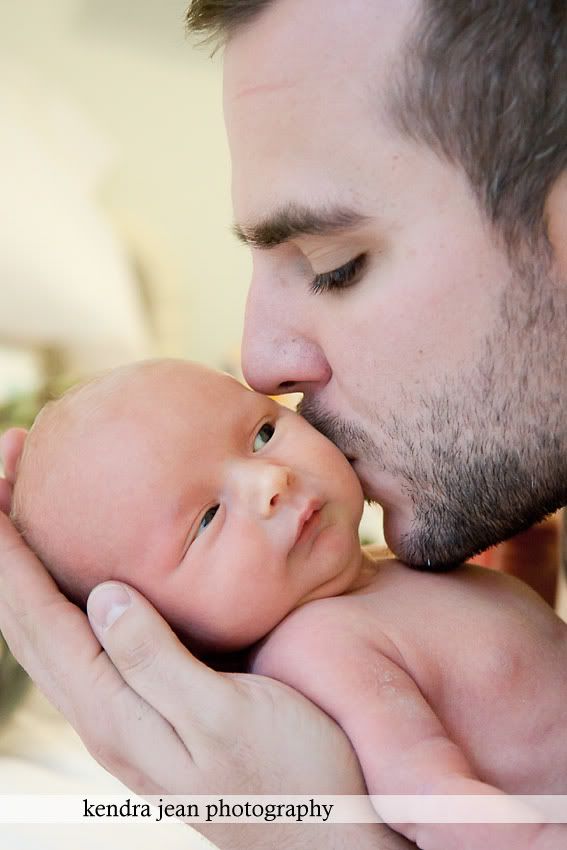 anthem newborn photographer