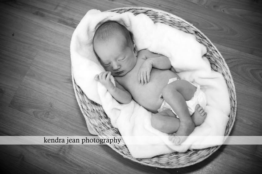 Phoenix newborn photographer