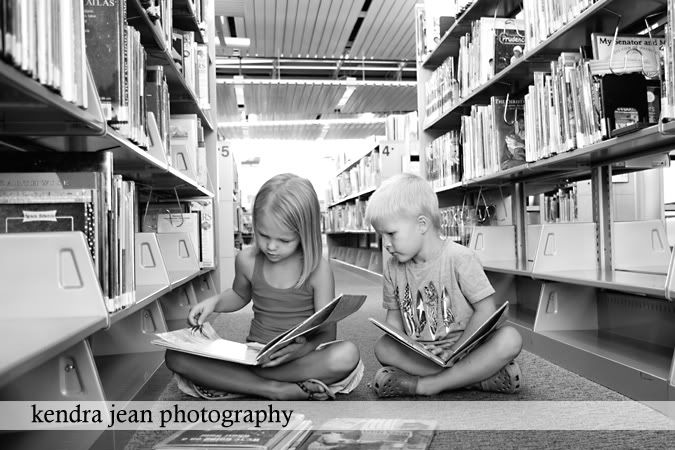 black and white photography,modern kids photography