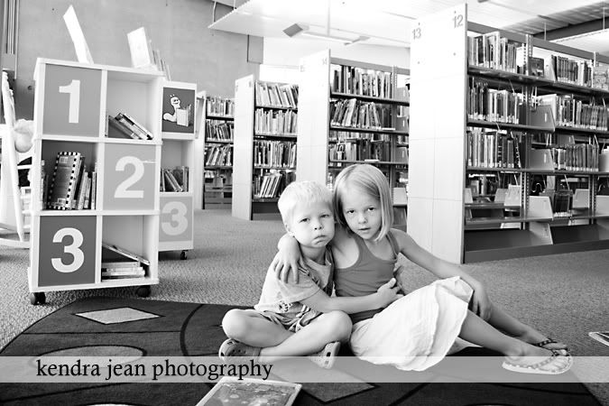 black and white photography,modern kids photography