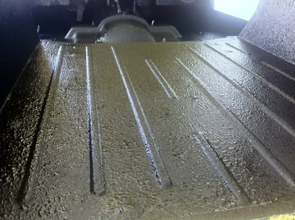 Introducing MONSTALINER UV Permanent DIY Roll On Bed Liner Introducing MONSTALINER UV Permanent DIY Roll On Bed Liner