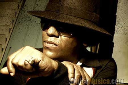 Tego Calderon