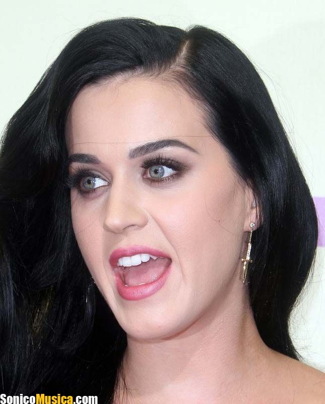 Katy Perry Celebra