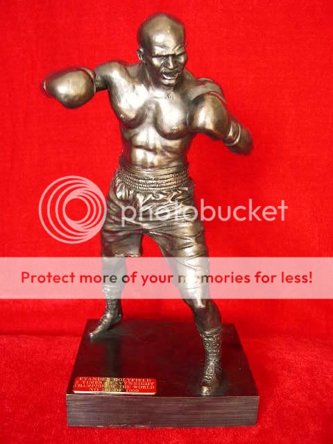 Evander Holyfield Boxing Legend RARE Limited Edition Figure Legends