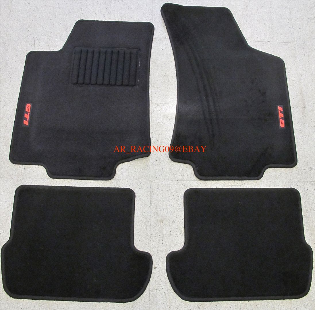 Floor Mats Carpets Black 99 00 01 02 03 04 VW Golf GTI  